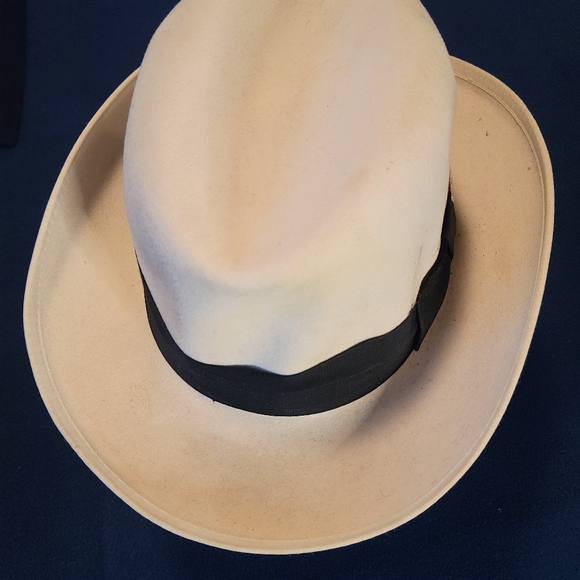 Men's Hats, $30 per hat, not a bundle, and only 1 per color - Picture 11 of 12